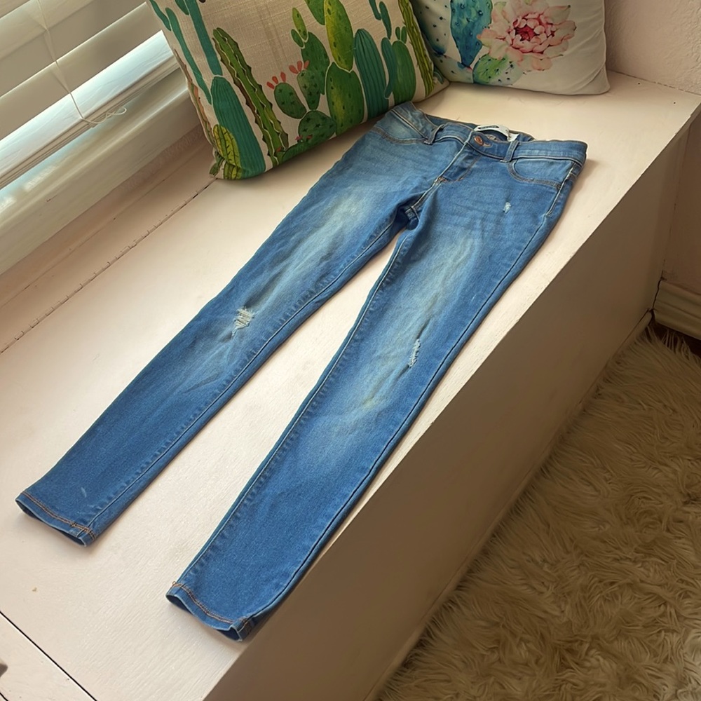 Kids rockstar jeggings . Old navy size 10 in youth